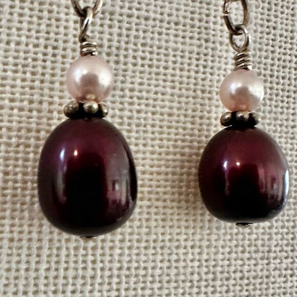 Sterling silver authentic pearl drop earrings - Picture 9 of 10